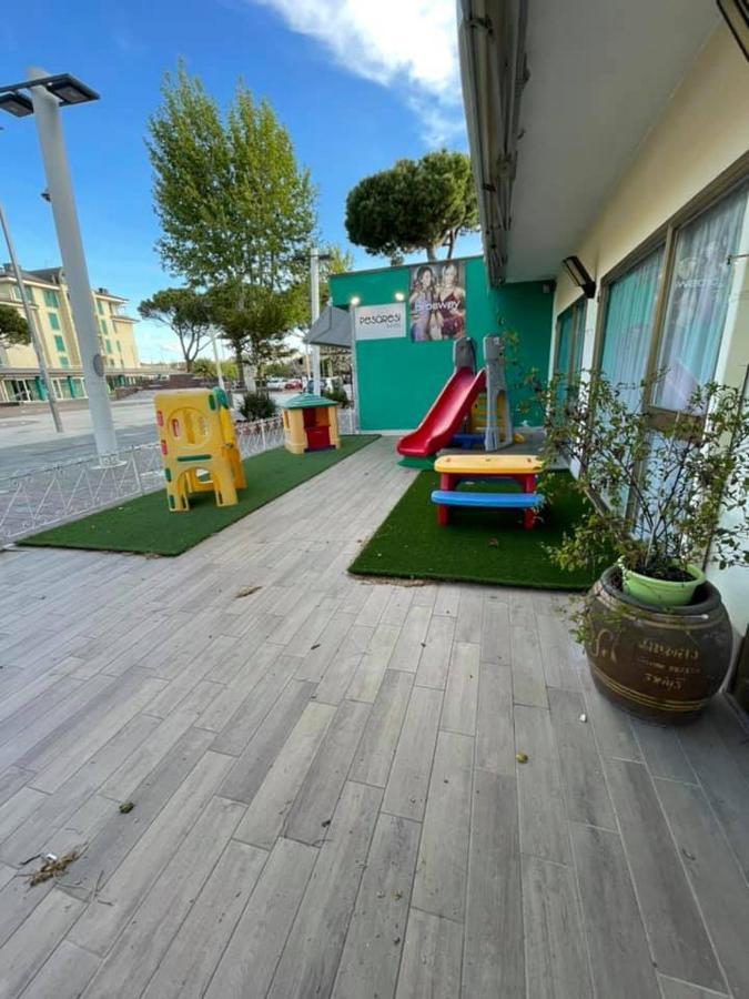 Hotel Franca Misano Adriatico Exteriér fotografie